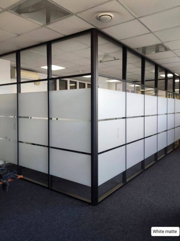 photo_5944955369208005548_y